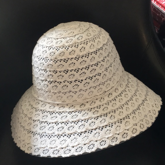 berry fedora hat